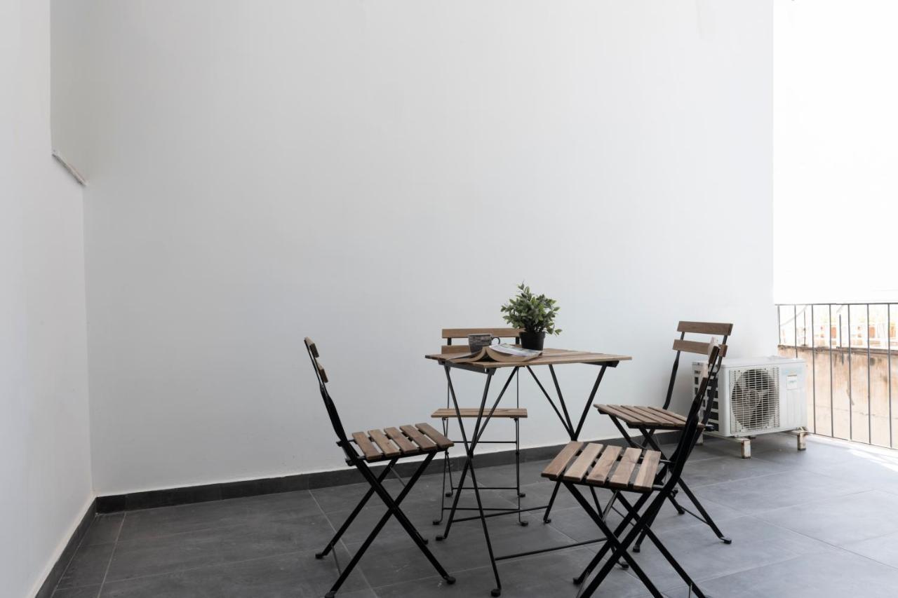 Spacious Central Flat In The Heart Of Athens! Exterior photo